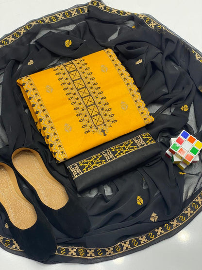 4pc  Embroidered Dress (khussa Gift)