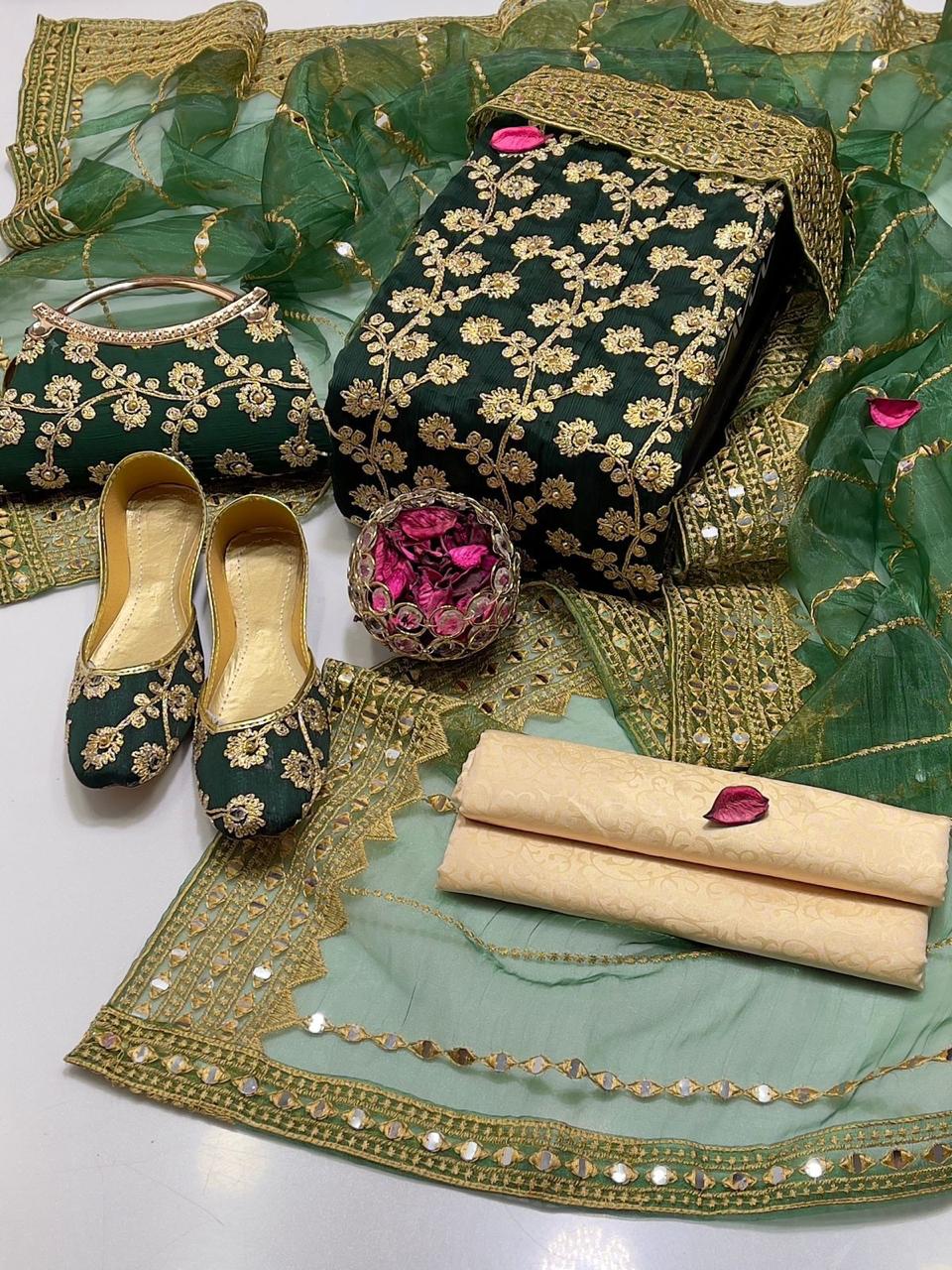 5 PC Embroidered Suit (Khussa & Clutch Free)